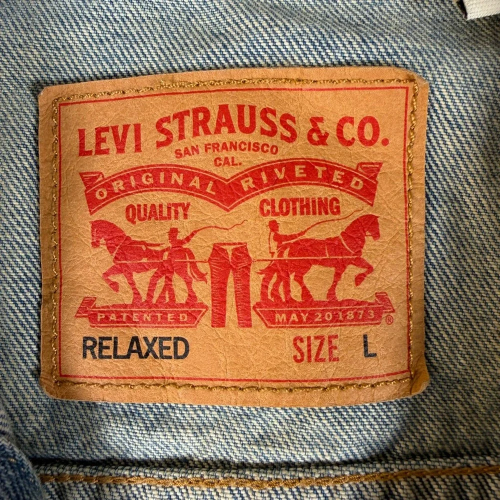 Levis Mens Relaxed Fit Hooded Denim Trucker Jacket Light Wash Gray L #3823